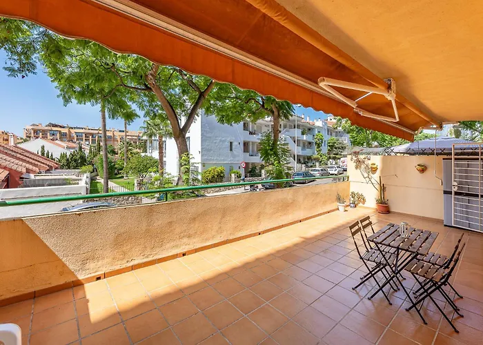 Апартаменти Beautiful 2 Bed Pacos Фуенхірола