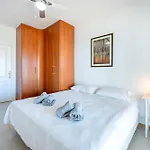 Apartament Beautiful 2 Bed Pacos