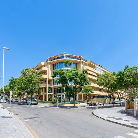 Beautiful 2 Bed Pacos Fuengirola